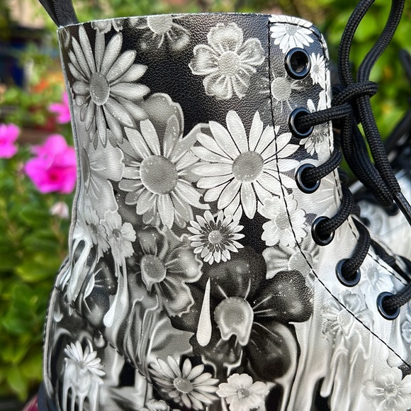 Dr. Martens Black & White Slime Floral Paint Drip Pascal Boots - Picture 8 of 17